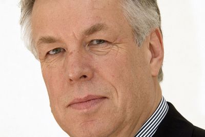 Stein Surlien ser lyst på framtiden. Norman deles i to selskaper for å styrke lønnsomheten. Antivirus er ikke den seddelpressen det var en gang i tiden.
