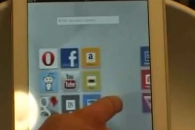 Nettleseren Opera Ice blir her presentert i en lekket video, angivelig fra et internmøte for ansatte i Opera Software før jul. Her blir nettleseren demonstrert på et Apple iPad-nettbrett.
