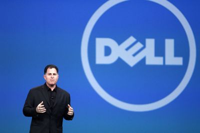 Bedriftskundene har satt seg på gjerdet og forbrukerne velger Apple. Det er hovedårsaken til at Michael Dell ikke klarer å innfri forventningene og leverer svakere resultater.  