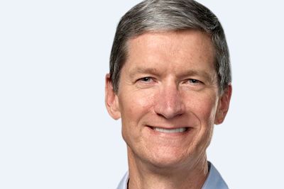 Betingelsene for aksjepakken til Apple-sjef Tim Cook gir styret et enormt insentiv til å kvitte seg med ham innen 24. august 2021.