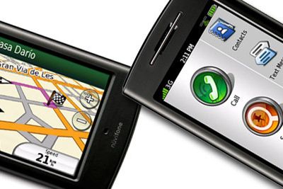 Modellen G60 har både GPS og berøringsskjerm. Den første mobiltelefonen fra Garmin-Asus ser imidlertid ikke ut til å leveres med Android som operativsystem. (Foto: selskapene)