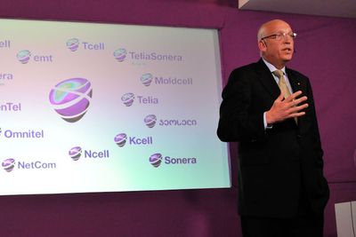 TeliaSoneras toppsjef, Lars Nyberg, kunne onsdag presentere skuffende tall for andre kvartal. Trøsten er at resultatene for selskapets virksomhet i Øst-Europa, Russland og Tyrkia går meget bra mens mobilinntektene faller - også i Norge. 