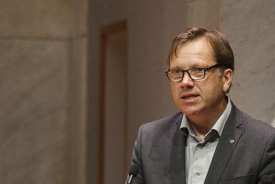 Administrerende direktør Lasse Hansen i KS ble sittende med mye av ansvaret alene for IT-utviklingen i kommunene og fylkeskommunene og syntes tiden ble for knapp til å forberede en grundig sak for hovedstyret.