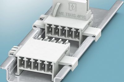 Den nye bussforbinderen ME-TBUS 4P1S åpner for overføring av serielle og parallelle signaler mellom moduler i ME og ME-MAX-hus. Med den passende ME-TBUS ADAPTER kan kretskortflaten fra en byggbredde på 35 mm utnyttes enda mer effektivt.