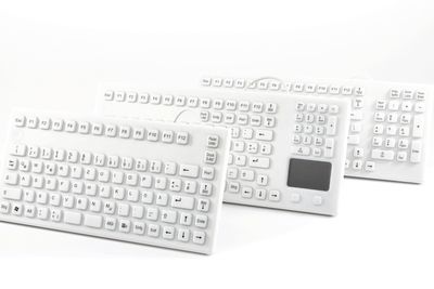Tastatur med norsk layout og beskyttelsesgrad IP68 for tøffe miljøer.