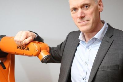 Jonas Glimdén er ny sjef for Kuka-robotene i Norden, inklusiv Norge.