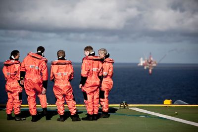 Rekordmange selskaper har søkt om å få lete i modne områder på norsk sokkel i år. Og mange får lov. Her fra Statfjord-feltet. 