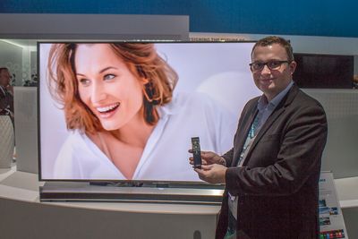 Kommer snart: Produktsjef for TV i Samsung, Knut Rørnes, lover at den nye SUHD-TV-ene, de vil si de som har HDR, kommer til våren. De får også Samsungs sterkt forbedrede smart-TV.
