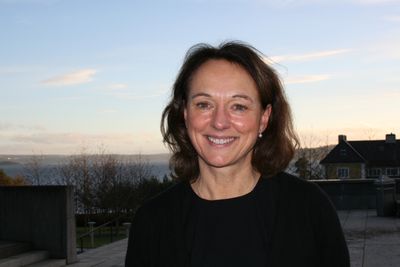 Birgit Bjørnsen er leder for TV og bredbånd i Telenor. Hun bekrefter at «alltid på nett»-garantien gjør at flere bredbåndskunder velger Telenor også på mobil.