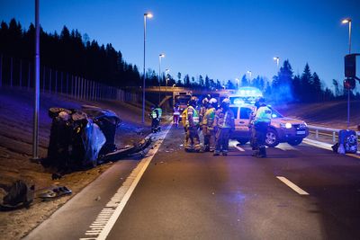 Fra en trafikkulykke på E18 i Hærlandstunnelen i Eidsberg kommune tidligere i år. Foto: NTB scanpix