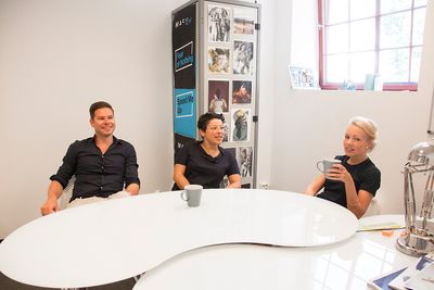 Grunnleggerne av MashUP ønsker mer digital innovasjon i musikkbransjen. Fra venstre: Kjartan Slette, Ida Faldbakken og Sigri Sevaldsen. 