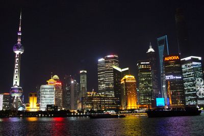 Shanghai synker med rundt halvannen centimeter i året. 