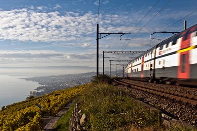 Det sveitsiske jernbaneverket velger norsk teknologi for å spare baneenergi.