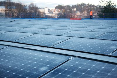 Når 310 kW nyinstallert solkraft fra Kjørbo kommer inn på 2014-statistikken, vil det likevel være vanskelig å ta igjen svenskenes solkraft-forsprang.