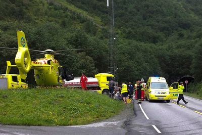 80 personer ble evakuert fra Gudvangatunnelen på E16 i Sogn og Fjordane etter brannen mandag ettermiddag.