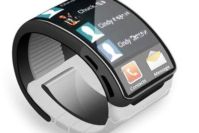 Er dette Samsung Galaxy Gear?Det har lekket ut en del informasjon om Samsungs kommende smartklokke basert på patentdokumenter. Slik kan den se ut med en fleksibel berøringsfølsom OLED-skjerm som dekker mye av omkretsen rundt håndleddet. 