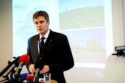 Konsernsjef i Statoil, Helge Lund, holder pressekonferanse i forbindelse med gisselaksjonen mot Statoil og BP sitt gassanlegg i Algerie torsdag.