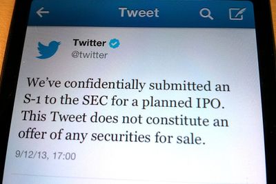 Twitter vil børsnoteres, noe de selvsagt varslet i en Twitter-melding torsdag. 