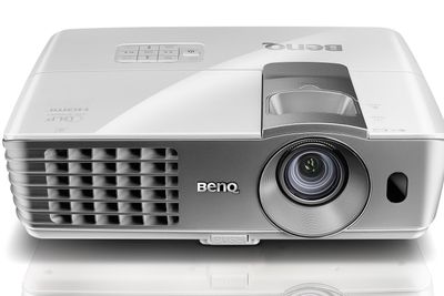 BenQ W1070 setter virkelig standarden for de billigste projektorene. 