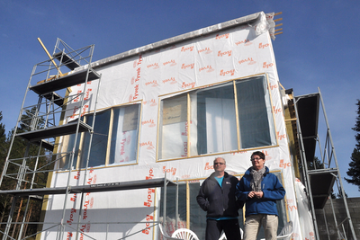 NULLHUS: Det nye huset til Martin Østensen og Wenche Nordli er prosjektert med nullenergibehov over året. 
