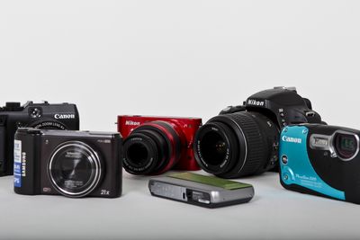 NYHETER: Teknisk Ukeblads fotograf har testet seks kameraer i forskjellige kategorier og gir deg sin dom. 