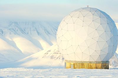 MOTTAK: Det er Svalsat-anlegget på Svalbard som skal motta og behandle data fra ESAs seks satelitter.