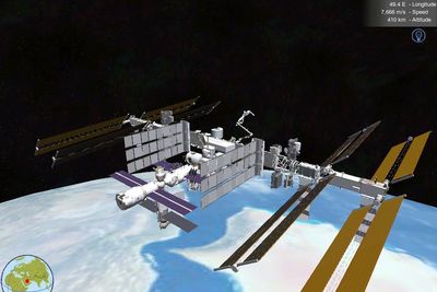 SANNTID: Med appen ISS Live kan du følge romstasjonens nøyaktige posisjon, hastighet og avstand til jorden. 