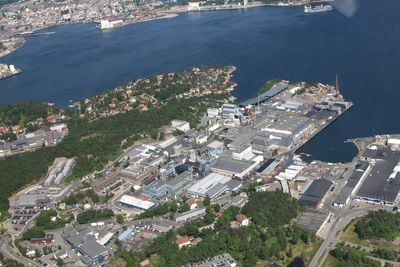 RØDE TALL: Silisiumprodusenten Elkem Solar i Kristiansand sliter med å få endene til å møtes. Foto: Elkem Solar