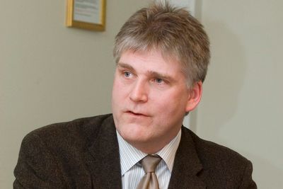 GLEDER SEG: Sintefs klimadirektør Nils A. Røkke anslår at laboratoriene vil sysselsette ihvertfall 200 personer når de er i full drift - forhåpentligvis i 2011.