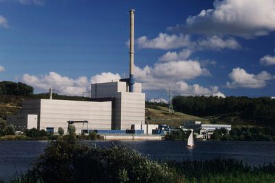 TAPER STORT: Vattenfall har måttet nedskrive verdier i sine atomkraftverk i Tyskland, blant annet Krümmel i Schleswig-Holstein (bildet), etter Tysklands beslutning om å fase ut kjernekraften.