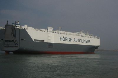 Norske redere kan slipep unna skatt ved å satse på miljøtiltak. MV Höegh Trooper installerte en prototyp av OceanSaver i april i 2005. OceanSaver renser ballastvann.