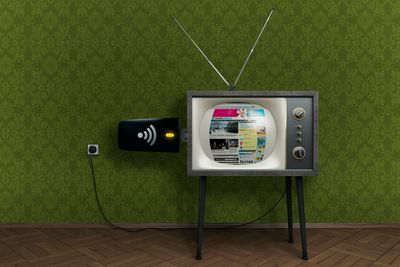 MER PLASS: Mobilt bredbånd krever mer plass på verdensbasis, og det betyr mindre plass til digital tv-kringkasting.