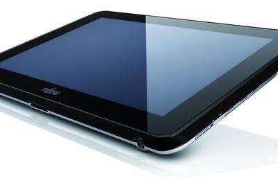 WINDOWS-BRETT: Fujitsu lanserer Stylistic Q550: Et 10,1 tommers nettbrett med Windows 7, finger- og pennbetjening.