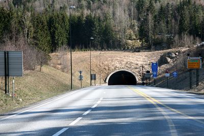IKKE GOD NOK: - Sikkerheten i denne tunnelen er langt fra så god som den bør være, sier Opplysningsrådet for veitrafikken om Oslofjordtunnelen.
