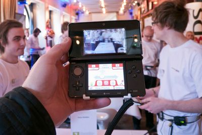 Nintendos nye 3DS kan både vise og ta 3D-bilder.