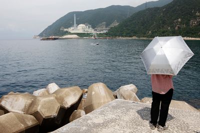 Naturkatastrofene i mars har gitt mange japanere et nytt syn på landets atomavhengige energipolitikk. Her fra Monju-anlegget i byen Tsuruga