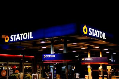 Statoil mener en ny eierstruktur for bensinstasjonene vil styrke virksomheten.