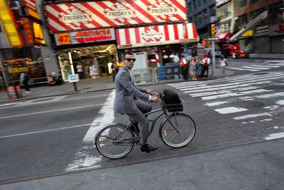 EN BIT AV OSLO? Times Square kalles «verdens veikryss» og trenger en oppgradering. Nå har Snøhetta vunnet oppdraget, med Karl Johans gate som inspirasjon.