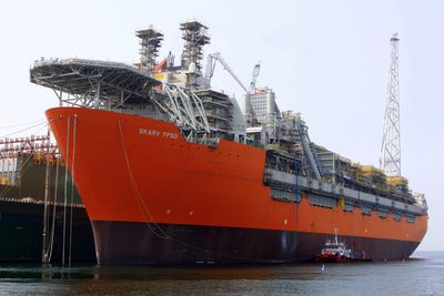 HJEMME OG UTE: BPs Skarv FPSO er konstruert i Norge, men bygges i Korea. Norske verksteder er for dyre for denne typen oppdrag.