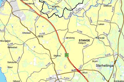 Asplan Viak skal lage reguleringsplan, teknisk plan, forprosjekt for konstruksjoner og geotekniske rapporter for ny E 6 mellom Kolomoen og Kåterud. Den røde linjen markerer den nye kjørebanen.