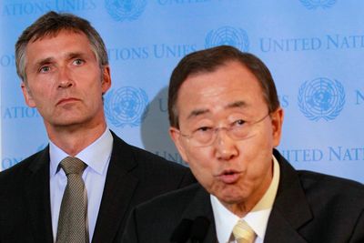 UTREDES: Eksperter mener klimapanelet jobber for tregt, og FNs generalsekretær Ban Ki-moon (t.h.) har nå nedsatt et utvalg som skal utrede organiseringen av klimapanelet.