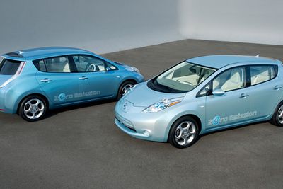 Nissan Leaf er elbilen som er nærmest samlebåndet av de åtte elektriske modellene Renault-Nissan har presentert de siste par månedene.
