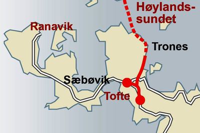 Halsnøytunnelen med tilstøtende veger er markert med rødt. Etter at den ble åpnet, går fergesambandet mellom Kvinnherad og Stord via Ranavik. Vegen mellom Tofte og Ranavik er det ikke gjort mye med inntil nå.