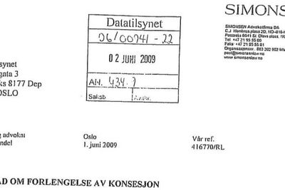 Advokatfirmaet Simonsen fikk avslag fra Datatilsynet om å få forlenget konsesjonen sin frem til 31.12.2010. Nå vil Kulturdepartementet si sitt.