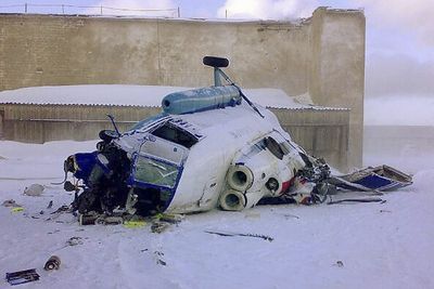 Helikopteret av typem Mi-8MT styrtet på landingsbasen på Kapp Heer ved Barentsburg klokka 16 søndag 30. mars.