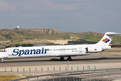 Det var et slikt fly, en McDonnell Douglas MD-82, som styrtet på Barajas-flyplassen i Madrid 20. august 2008.