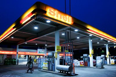 Shell skal selge australsk naturgass til et kinesisk oljeselskap.