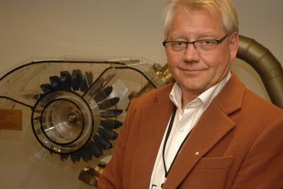 I HAVN: Produksjonsdirektør Tron Engebrethsen i Statkraft er i havn med Prosam-systemet.