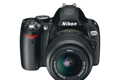 BILLIG NIKON:
Nikon D60 er selskapets nye billige speirefleks som skal få enda flere til å supplere kompaktkameraet med en storebror.