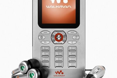 W880 fra Sony Ericsson - walkman og mobiltelefon.